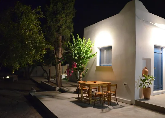 Spitaki - House With Garden By The - بيت للعطل Pefki