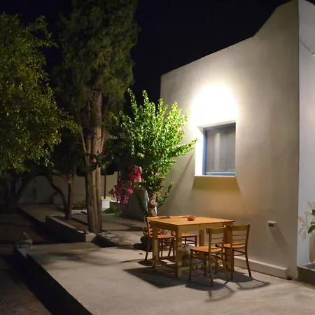 Spitaki - House With Garden By The - Nyaraló Pefki